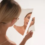 جلوگیری از چین و چروک صورت: معرفی 8 روش اثبات شده