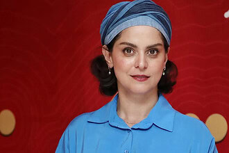 درمالیدی - استایل سکسی و خیرهکننده غزل شاکری، فرش قرمز ایتالیا را تسخیر کرد! استایل سکسی و خیرهکننده غزل شاکری، فرش قرمز ایتالیا را تسخیر کرد!