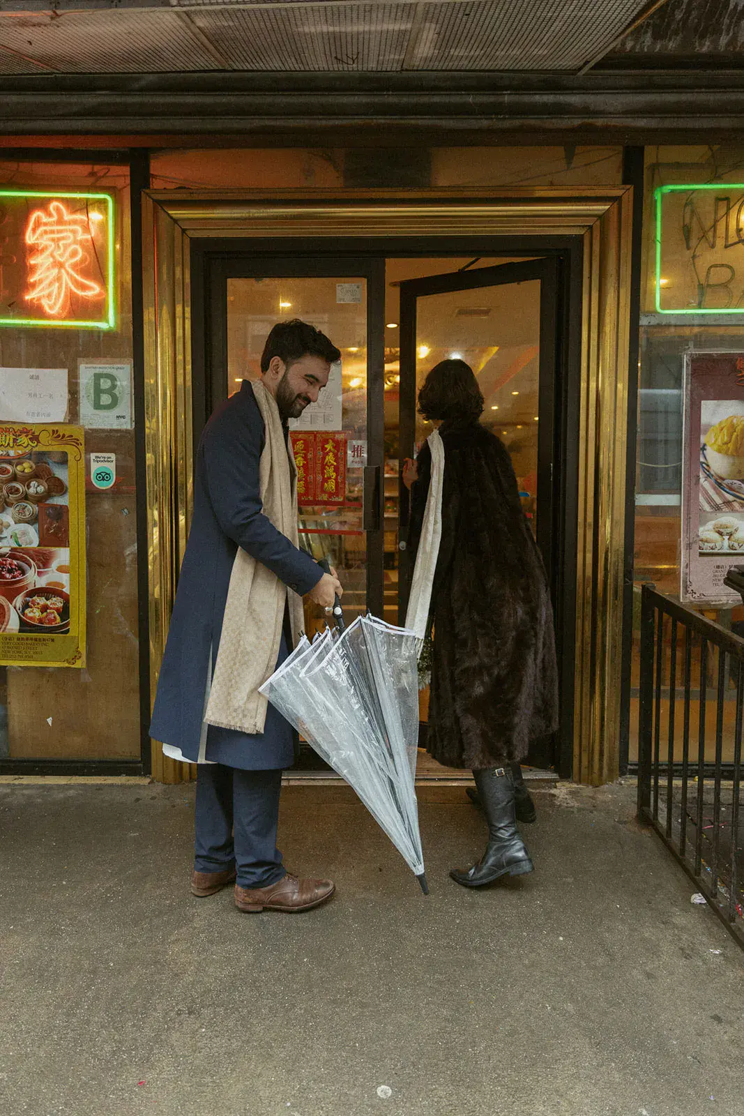 تصاویر محرمانه از ازدواج یواشکی شهردار مسلمان نیویورک در مترو! / عشق اپلیکیشنی زهران ممدانی و راما دوجی که نیویورک را منفجر کرد!