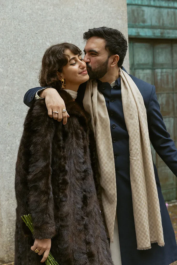 تصاویر محرمانه از ازدواج یواشکی شهردار مسلمان نیویورک در مترو! / عشق اپلیکیشنی زهران ممدانی و راما دوجی که نیویورک را منفجر کرد!