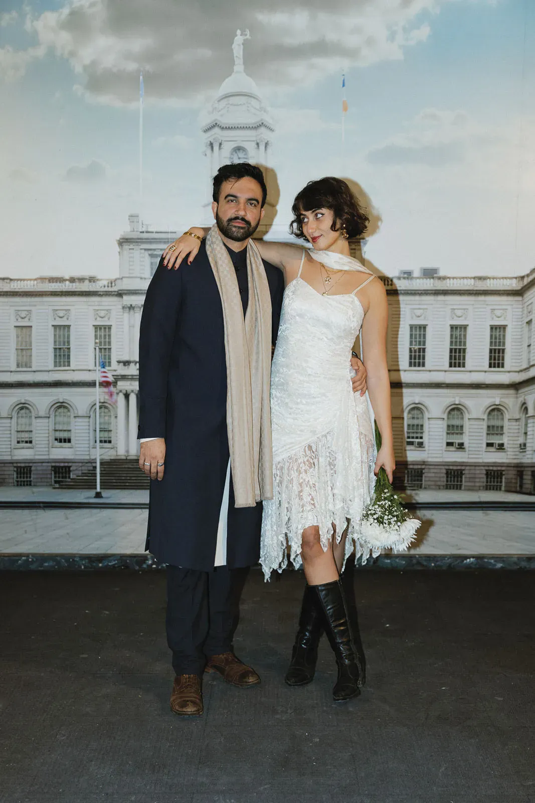 تصاویر محرمانه از ازدواج یواشکی شهردار مسلمان نیویورک در مترو! / عشق اپلیکیشنی زهران ممدانی و راما دوجی که نیویورک را منفجر کرد!