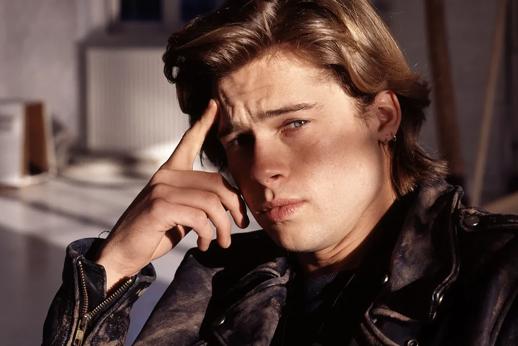 رسوایی بوسه چندش‌آور برد پیت با دختر 11 ساله دوباره منفجر شد! / بازخوانی پرونده رابطه با خردسالان در هالیوود