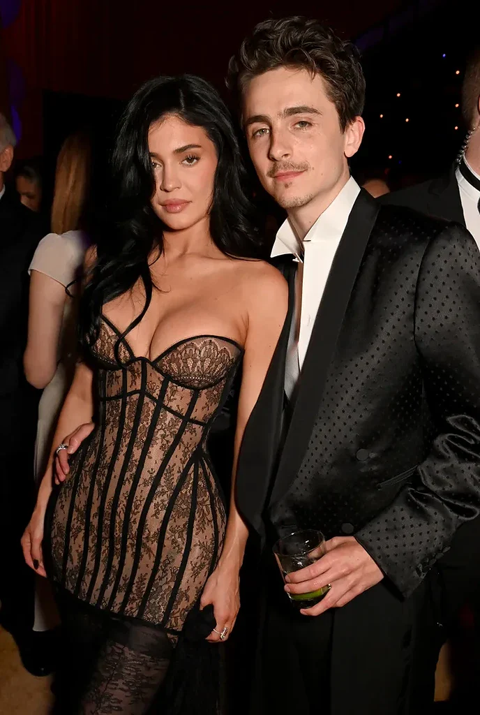 بمب خبری در عمارت کارداشیان‌ها: تیموتی شالامی داماد می‌شود؟ | پایان شایعات جدایی