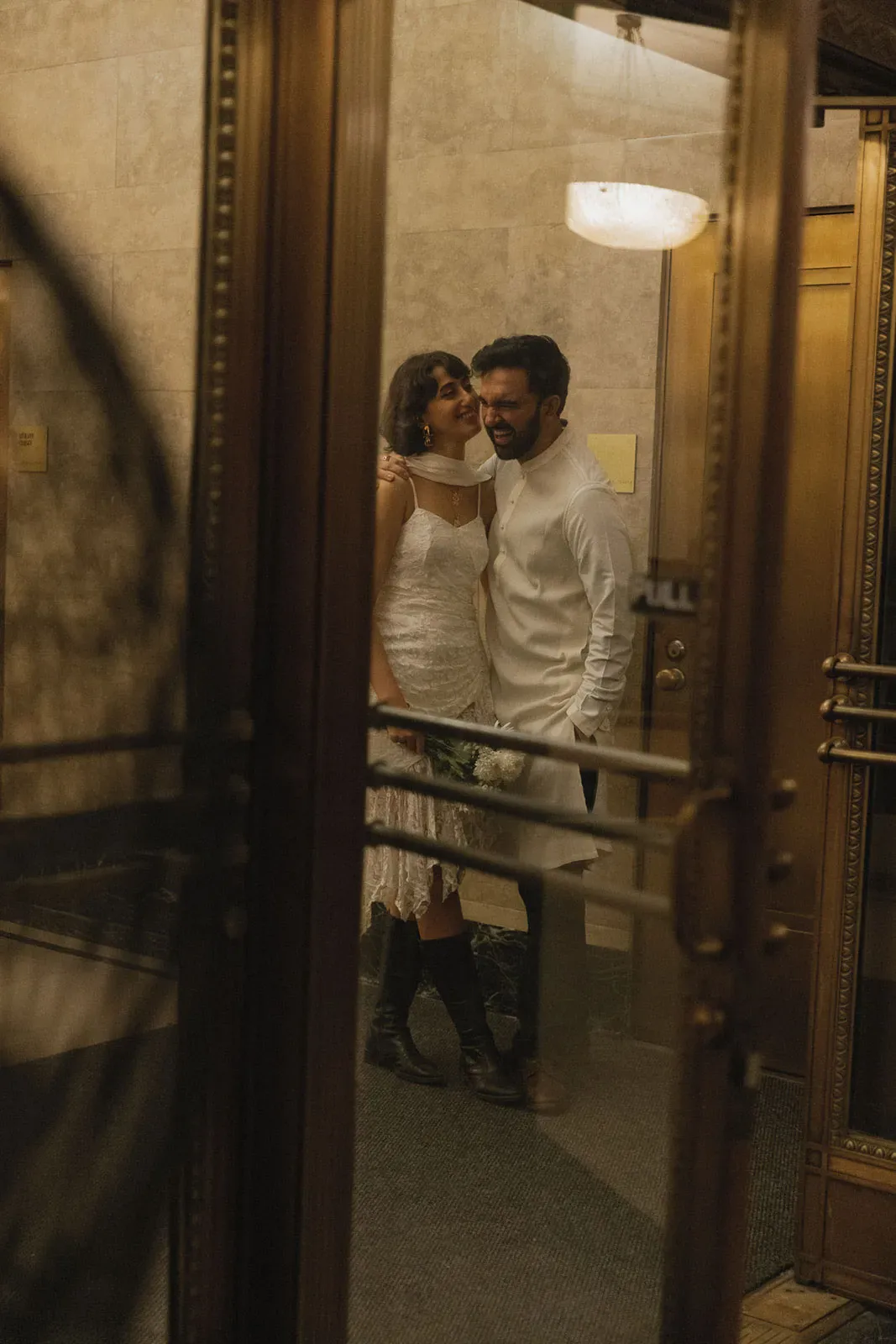 تصاویر محرمانه از ازدواج یواشکی شهردار مسلمان نیویورک در مترو! / عشق اپلیکیشنی زهران ممدانی و راما دوجی که نیویورک را منفجر کرد!