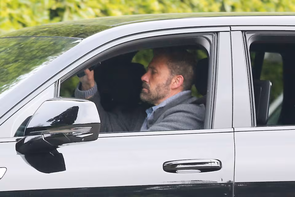 درمالیدی - بن افلک در سایه جدایی و تجرد دوباره آنا د آرماس، به فکر فرصت دوباره؟ آیا «وحشتناکترین» عشق دوباره متولد میشود؟ بن افلک در سایه جدایی و تجرد دوباره آنا د آرماس، به فکر فرصت دوباره؟ آیا «وحشتناکترین» عشق دوباره متولد میشود؟