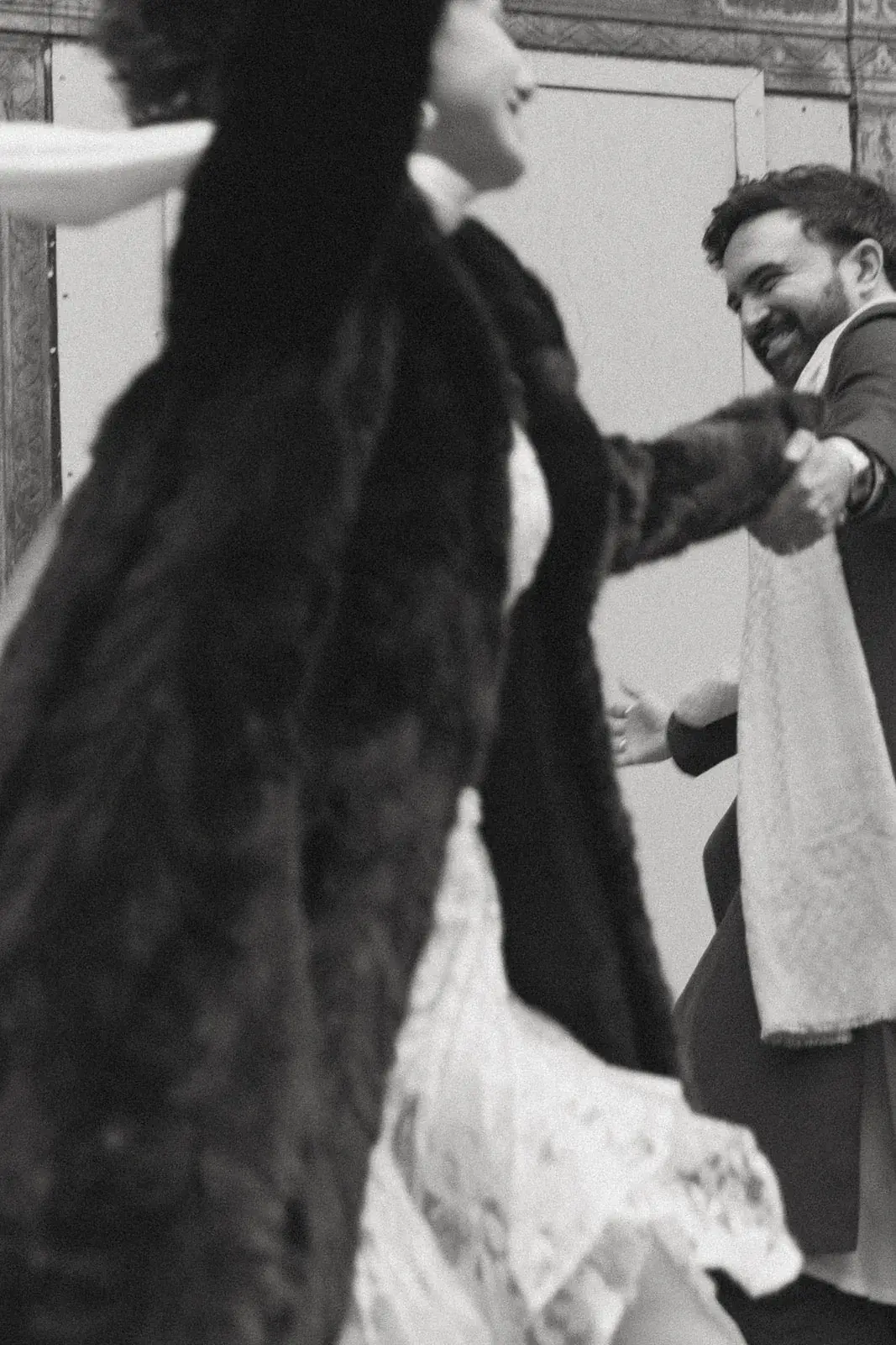 تصاویر محرمانه از ازدواج یواشکی شهردار مسلمان نیویورک در مترو! / عشق اپلیکیشنی زهران ممدانی و راما دوجی که نیویورک را منفجر کرد!