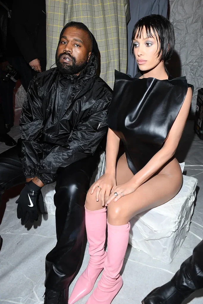 درمالیدی - آزادی بدون مرز بیانکا سنسوری در ملبورن؛ آیا برهنگی و پوشیدن شورت روی لباس، انتخاب خودش بود؟ آزادی بدون مرز بیانکا سنسوری در ملبورن؛ آیا برهنگی و پوشیدن شورت روی لباس، انتخاب خودش بود؟