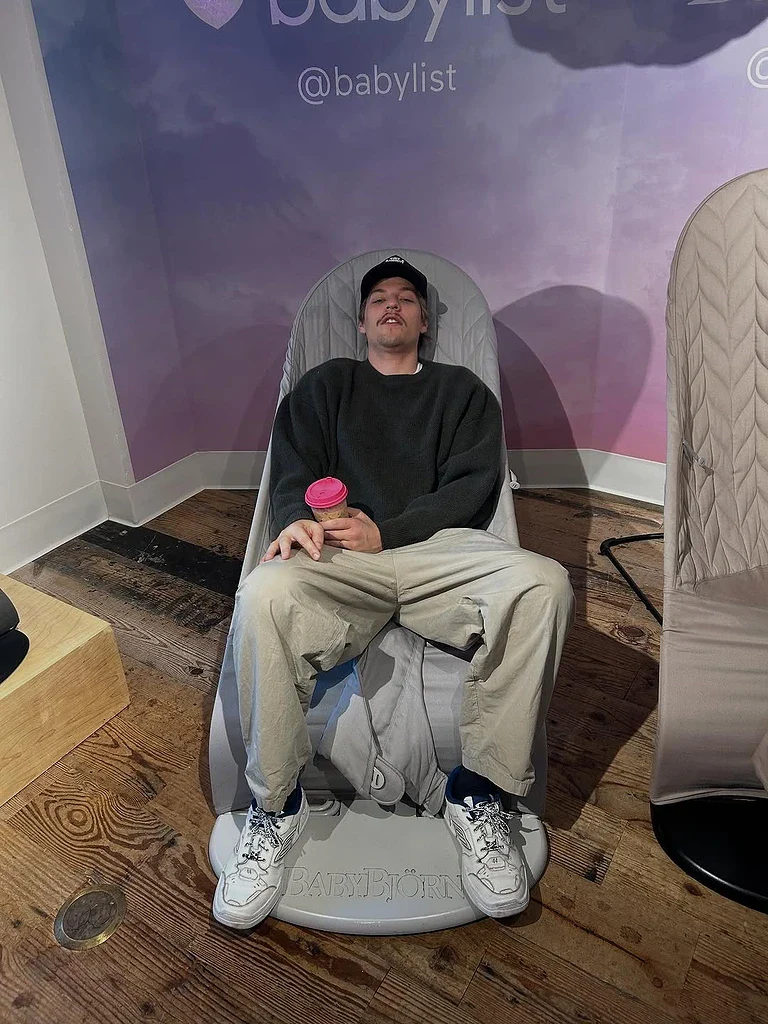 افشاگری ازدواج در حال فروپاشی میلی بابی براون: از سردی عجیب جیک بون‌جووی تا نزدیکی مشکوک مرد دوم