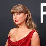 خواص نان خمیر ترش: راز تناسب اندام و زیبایی تیلور سوئيفت و معجزه آن برای قلب و دستگاه گوارش