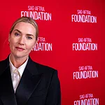 افشاگری جنجالی کیت وینسلت: برای لایک گرفتن، جانتان را به خطر نیندازید!