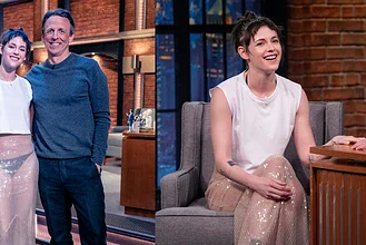 کریستن استوارت با استایل برهنه و بی‌پروا در سرمای نیویورک