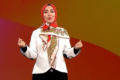 افشای تصاویر بی حجاب ژیلا صادقی توسط احسان کرمی